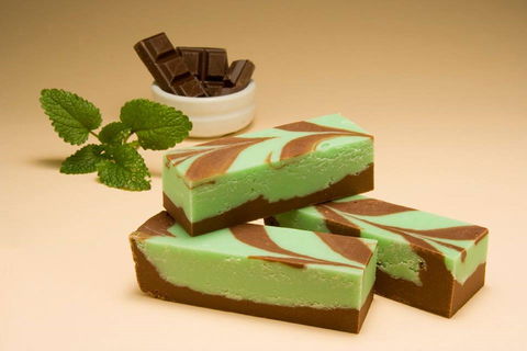 Mogo Fudge And Ice Cream /  Courtyard Cafe / Lots Of Lollies Mogo - 1 Gold Coast 1