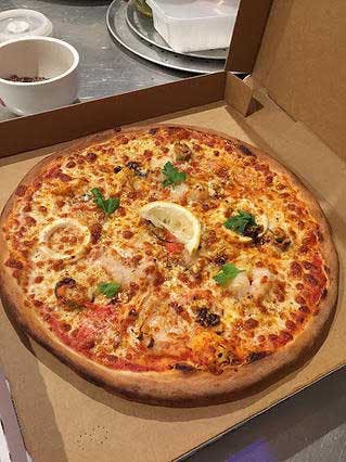 St Loui's Pizza & Pasta - Gold Coast 4U 0
