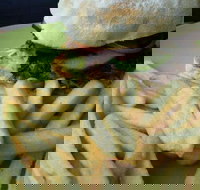 Hungry Wombat Cafe - Accommodation Gold Coast