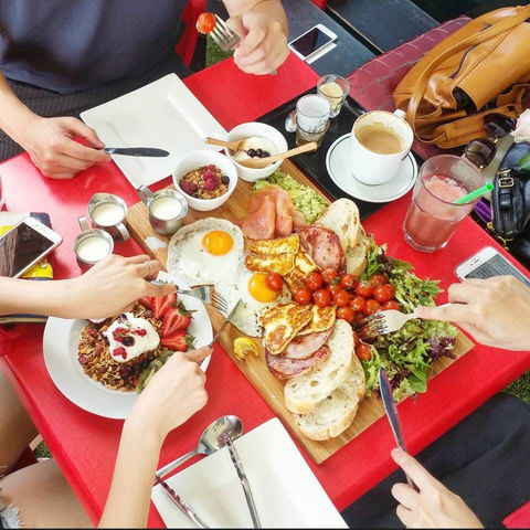 Kith 'n' Chow - Accommodation Gold Coast 0
