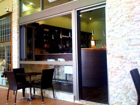 Munro's - Accommodation Gold Coast 0
