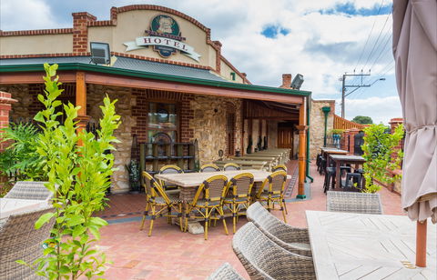 Normanville Hotel - 1 Gold Coast 0