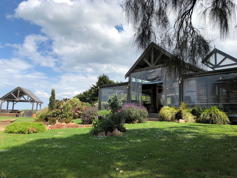 Phillip Island Winery - Gold Coast 4U 2