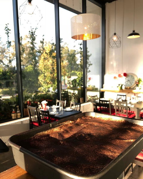 Pizzeria La Prima - Accommodation Gold Coast 0