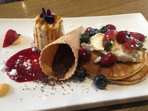 Zouz Cafe - Accommodation Gold Coast 0