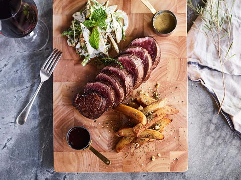 Arnguli Grill & Restaurant - Accommodation Gold Coast 1