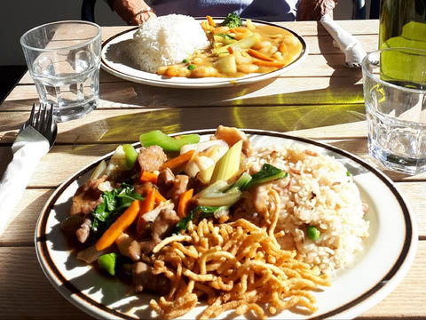 New Golden Lake Chinese Restaurant - 1 Gold Coast 0