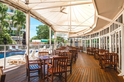 Poolside Restaurant And Bar - Accommodation Gold Coast 0