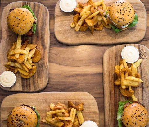 European Cafe - 1 Gold Coast 9