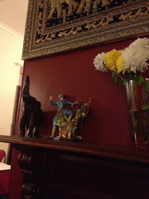 Parade Thai Restaurant - 1 Gold Coast 4