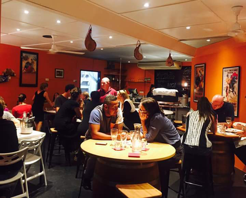 Cafe Madrid - Gold Coast 4U 3