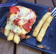 The Brass Barrel - Accommodation Gold Coast