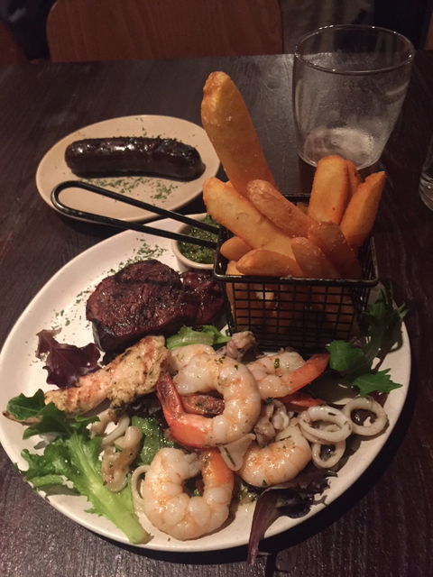 Angel Falls Grill - Accommodation Gold Coast 3