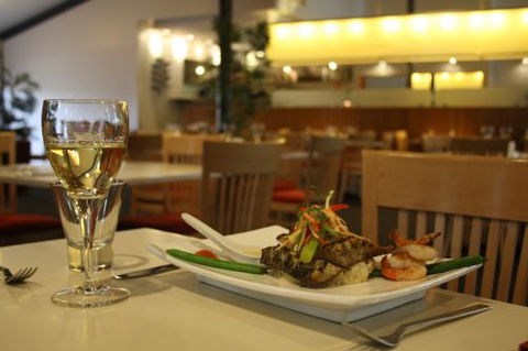 Barra On Todd Restaurant And Bar - Accommodation Gold Coast 3