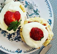 Mervyn Roy's - Accommodation Gold Coast