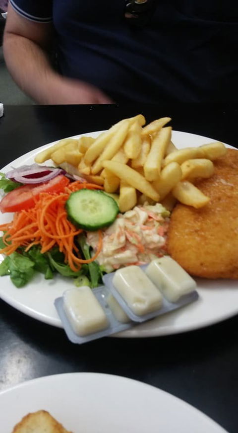 Amble Inn Snack Bar - Gold Coast 4U 5
