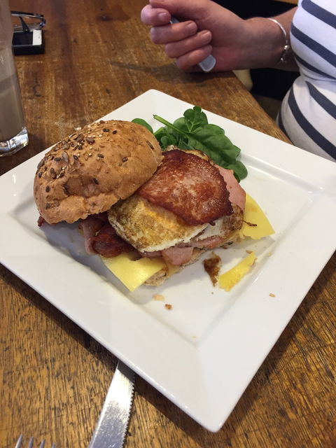 Seven Monks Cafe & Wares - Accommodation Gold Coast 2