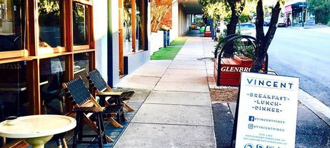 Vincent Diner - Accommodation Gold Coast 2
