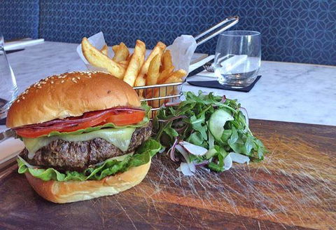 Apollo Bay Wine Bar & Coffee Shop - Accommodation Gold Coast 3