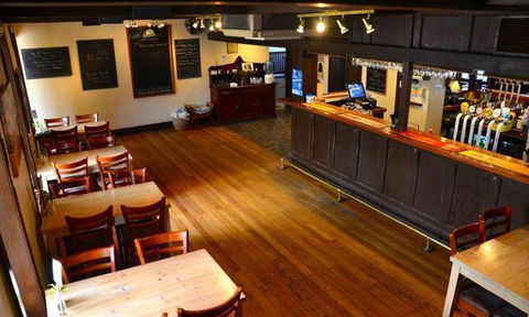 Caledonian Inn - Gold Coast 4U 5