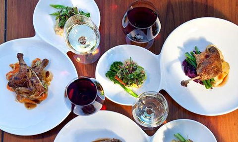 Fish Creek Hotel - Accommodation Gold Coast 3