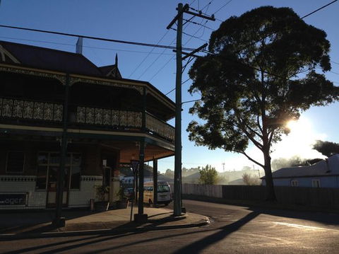 Historic Holmesville Hotel - Gold Coast 4U 0