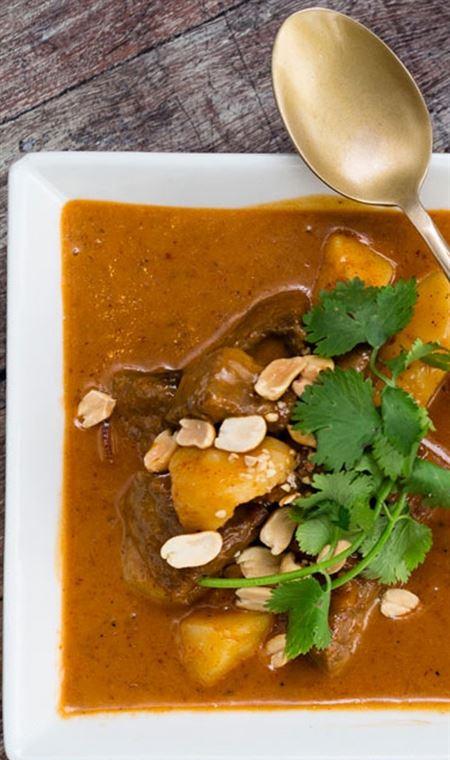 Sing's Asian Kitchen Rosalie - Accommodation Gold Coast 4
