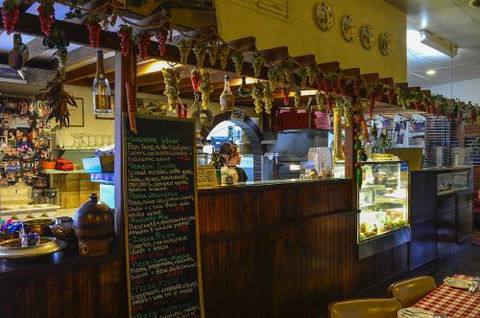 Casa Nostra Pizza & Spaghetti House - Gold Coast 4U 2
