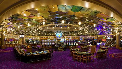 The Reef Hotel Casino - Accommodation Gold Coast 3