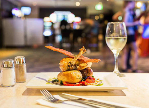 Airport Tavern - 1 Gold Coast 0
