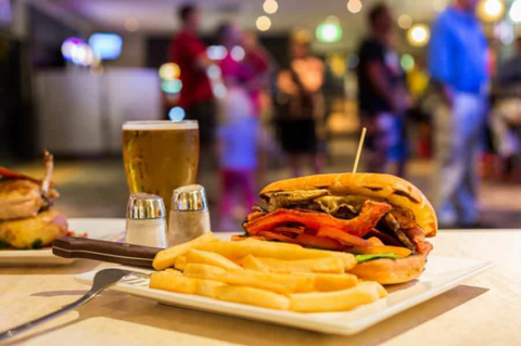 Airport Tavern - 1 Gold Coast 1