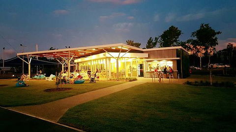 The Foreshore Restaurant & Cafe - Gold Coast 4U 0