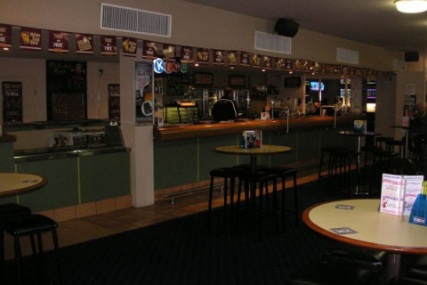 Currumbin Creek Tavern - Gold Coast 4U 2