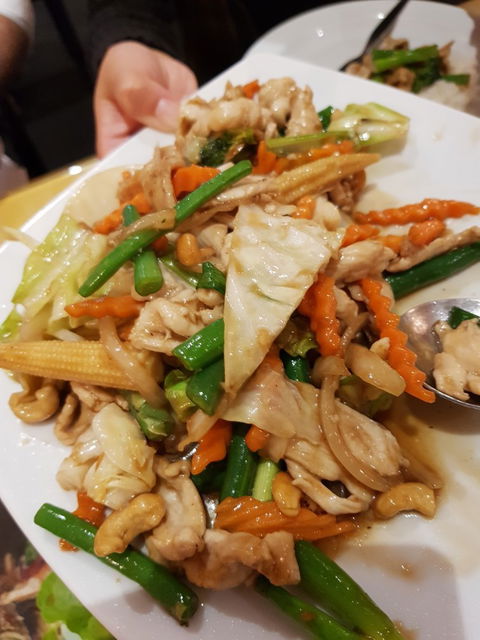 Amphawa Thai Restaurant - 1 Gold Coast 5