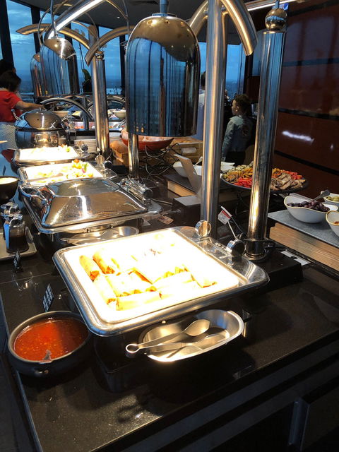 Four Winds 360º Revolving Restaurant - Accommodation Gold Coast 3