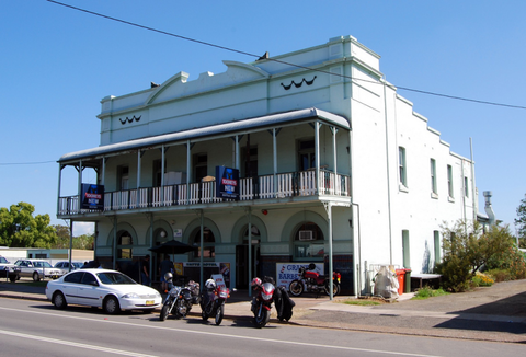 Tattersalls Hotel - Accommodation Gold Coast 0