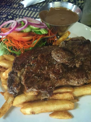 Num Whan Thai Restaurant - Gold Coast 4U 2