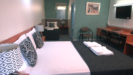 Albert Court Motel - 1 Gold Coast 2
