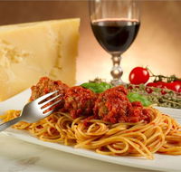 Domenicos on KingsItalian Restaurant - 1 Gold Coast
