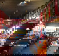 Lous Cafe Restaurant - Gold Coast 4U