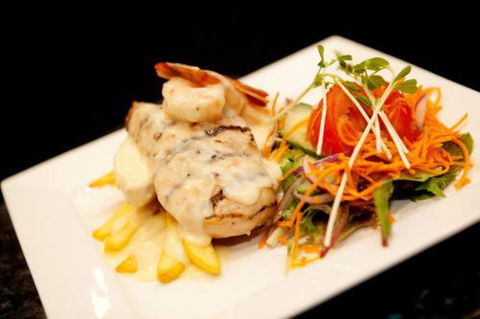 Channels Family Restaurant - Gold Coast 4U 3