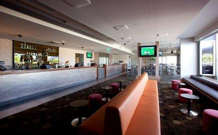 The Avenues Tavern - Gold Coast 4U 0