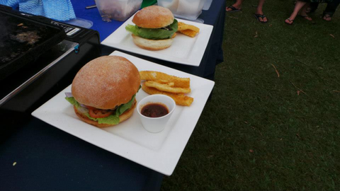 Bushland Beach Tavern - Gold Coast 4U 0
