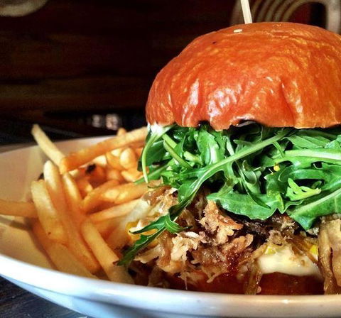 Jackpot Dining - Accommodation Gold Coast 12