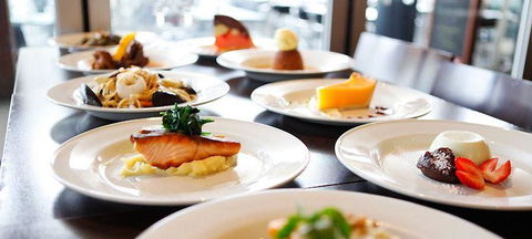 Renzo's Bar Cafe Italiano - Accommodation Gold Coast 2