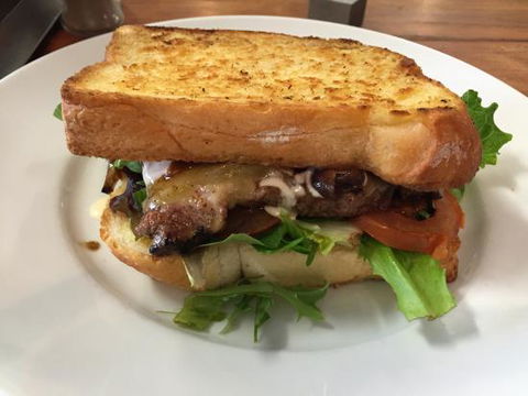 The Country Providore Cafe - Gold Coast 4U 0