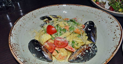 Rose Garden West Dubbo Thai Restaurant - Gold Coast 4U 16