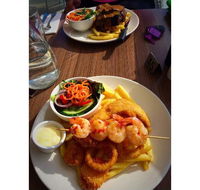 Sails Restaurant - Accommodation Gold Coast
