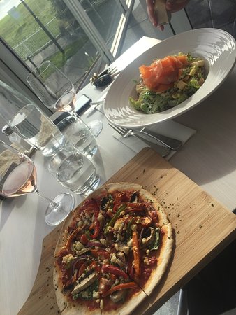 Cove Bar And Restaurant - Accommodation Gold Coast 0