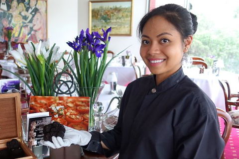 Friends Restaurant - Accommodation Gold Coast 0